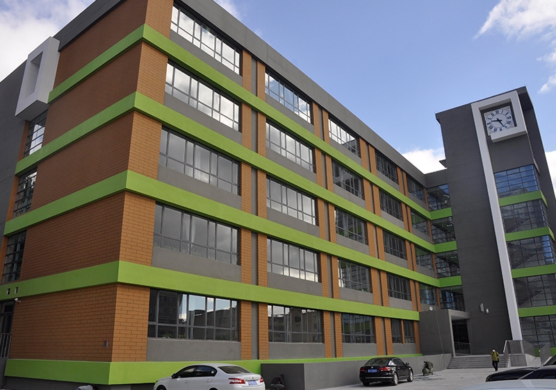 東風(fēng)路小學(xué)